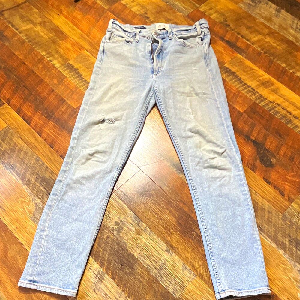 McGuire Women’s Light Wash Blue Straight Leg High Rise Denim Jeans Sz 28